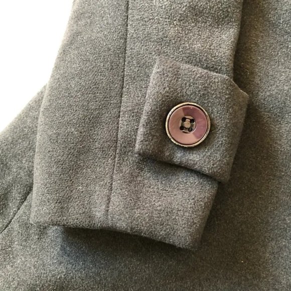 Trench Coat - Picture 8 of 11